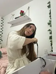 ShelbyHagen webcam model stream image