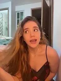 ShelbyHagen webcam model stream image