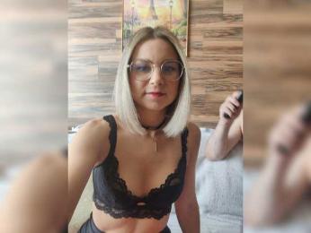 Zhenya-and-Vasilisa webcam model stream image