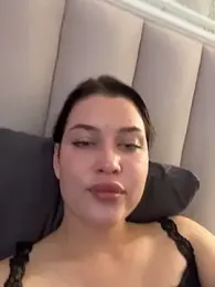 KikiWatson webcam model stream image