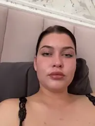 KikiWatson webcam model stream image