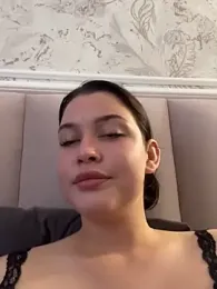 KikiWatson webcam model stream image