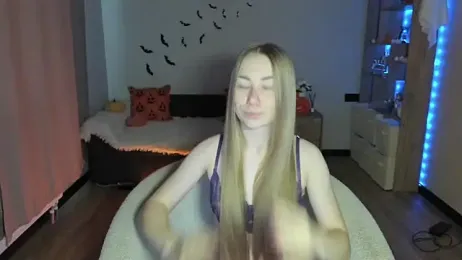 AnnaArti webcam model stream image