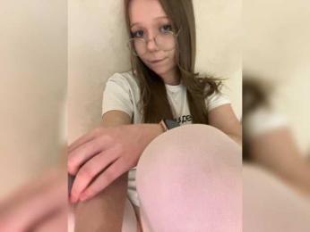 BubaGirl webcam model stream image