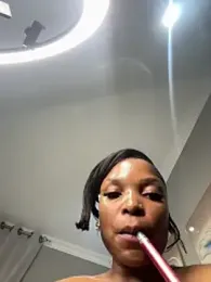 slimcateee webcam model stream image