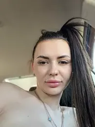 PrincessaHill_ webcam model stream image