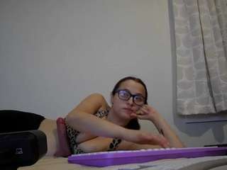 bambi8113 webcam model stream image