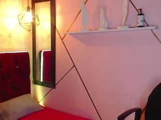 agatha-rodriguez webcam model stream image