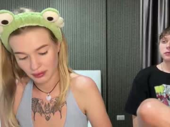 pussymoneywet webcam model stream image