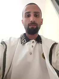 Luccareli10 webcam model stream image