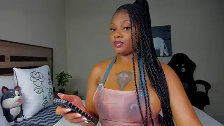 Renee-18 webcam model stream image