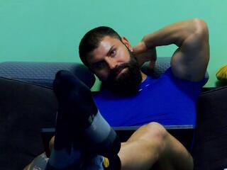 Xtream Leonard webcam model stream image