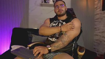JaxonColton_ webcam model stream image