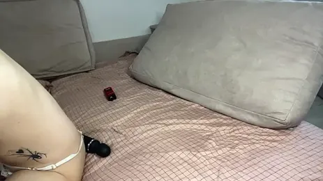 MilaLunelle webcam model stream image