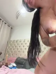 sara_will4u webcam stripchat model stream image