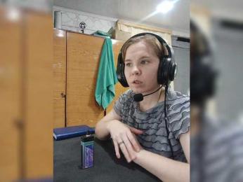 Kisa-malaya webcam model stream image