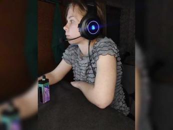 Kisa-malaya webcam model stream image