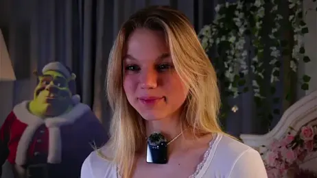 EdlinAlliston webcam model stream image