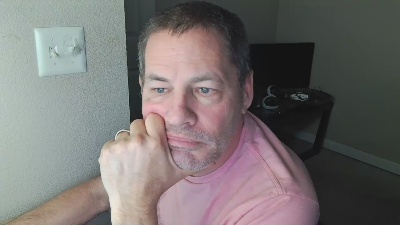 2beu webcam model stream image