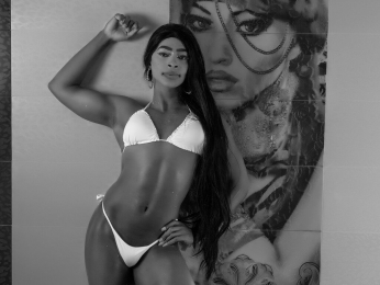 LorettaZeres webcam model stream image