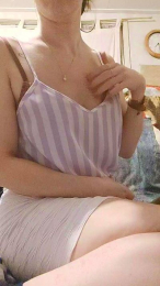 girl296 webcam model stream image