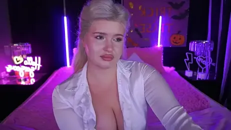 CocoSecretss webcam model stream image