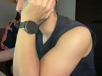 lionandreough webcam model stream image