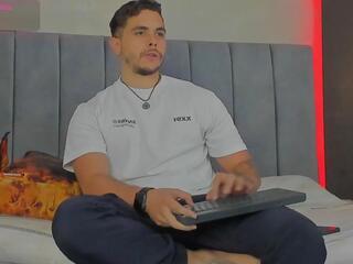 Liam Walker webcam flirt4free model stream image