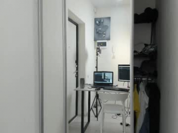 marc105100 webcam model stream image