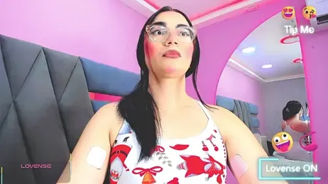 Dalis_Hills webcam model stream image