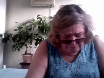 flowerlover8 webcam model stream image