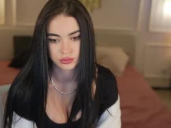 bright_diamonds_054 webcam model stream image