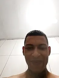 oPretin013 webcam model stream image