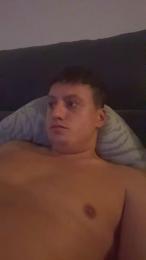 Enriico899 webcam model stream image