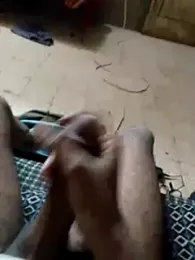 akram306 webcam model stream image