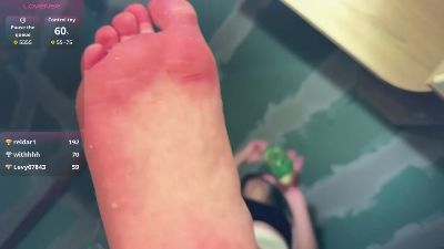 Emilisrose webcam model stream image