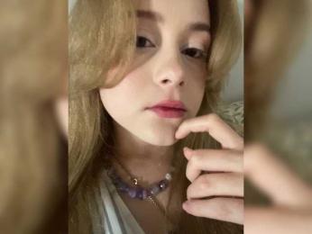 Nikammmm webcam model stream image