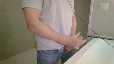 queue22 webcam model stream image