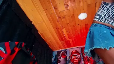 CoralineSweett webcam stripchat model stream image