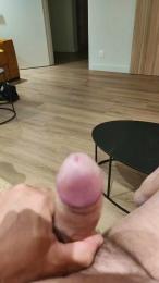 VoyeurExhib83 webcam cam4 model stream image