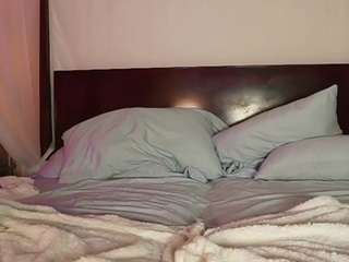 katyerave webcam model stream image