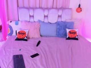 keyriss webcam model stream image