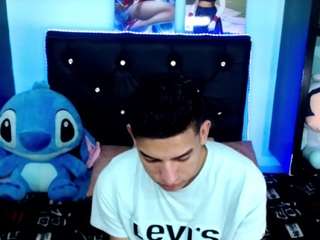 oliverttwink1 webcam model stream image