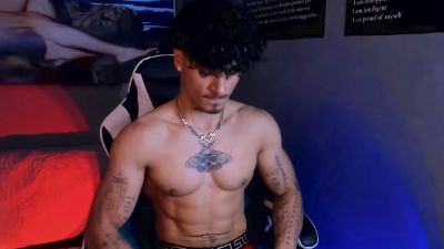 Thomas_fit1 webcam model stream image