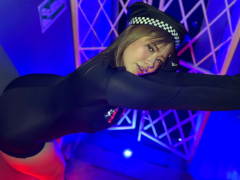 VanezaGarcia webcam livejasmin model stream image