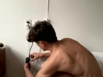 vitoraugustoxxx webcam chaturbate model stream image