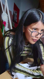 r0m44 webcam cam4 model stream image