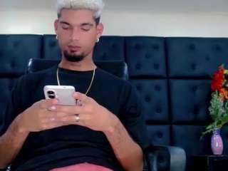 stvbigcocck webcam model stream image