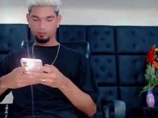 stvbigcocck webcam model stream image