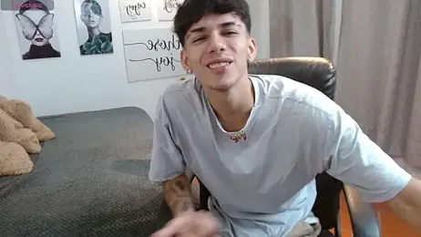 AmethystShadow17 webcam model stream image